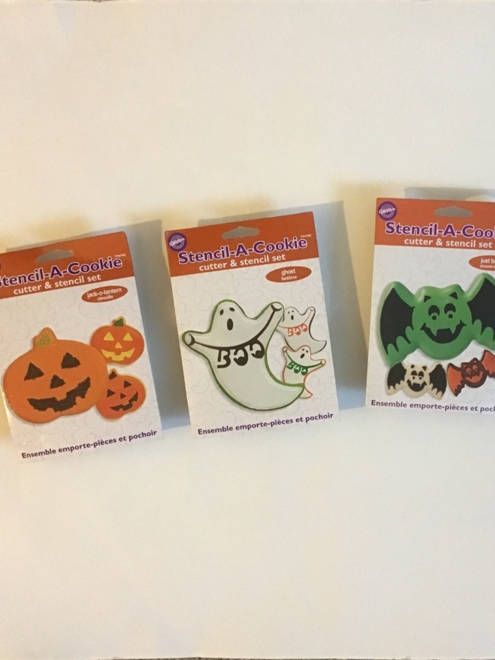 Lot Of 3 Wilton Halloween Stencil A Cookie Cutter & Stencil Set